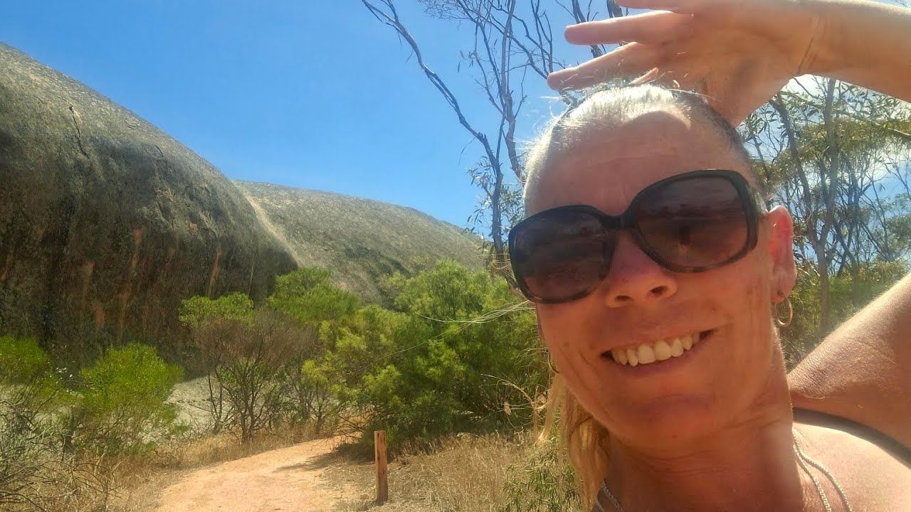Quick stop at Pildappa rock, homeward bound 