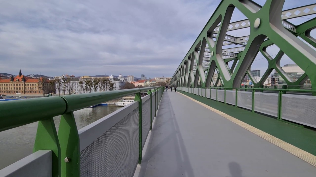 Samsung Galaxy S20+ wide / ultra wide / front camera 4K video sample