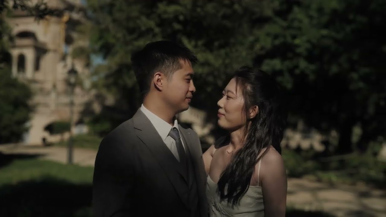 Tangfei and Zixuan’s intimate elopement in the heart of Barcelona.