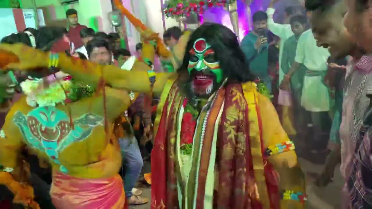 Rohit Bangaru & Yapral Kumar Potharaju Hulchul at | Royal Friends Association Karkhana Bonalu 2022