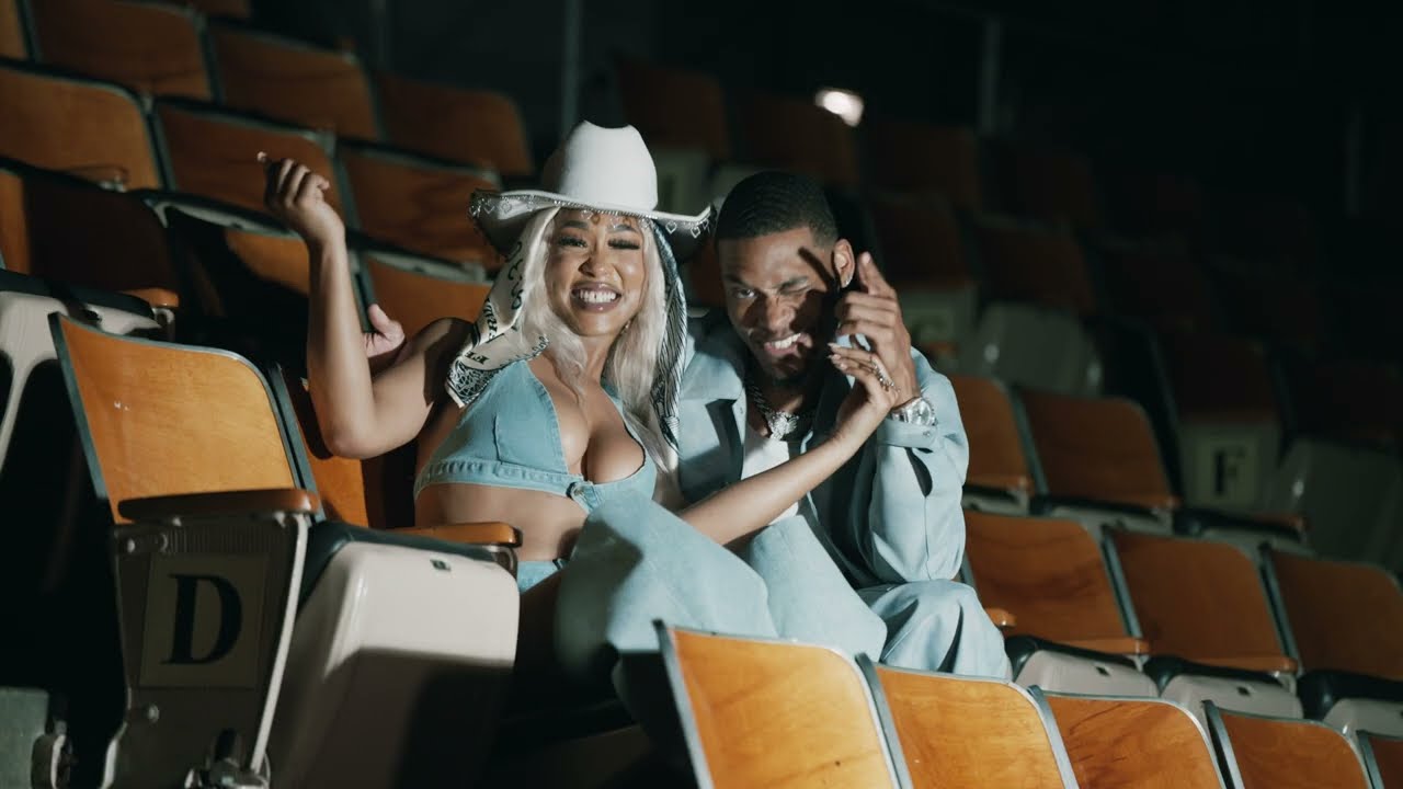2'Live Bre - Southern Country Girl (Official Video) 