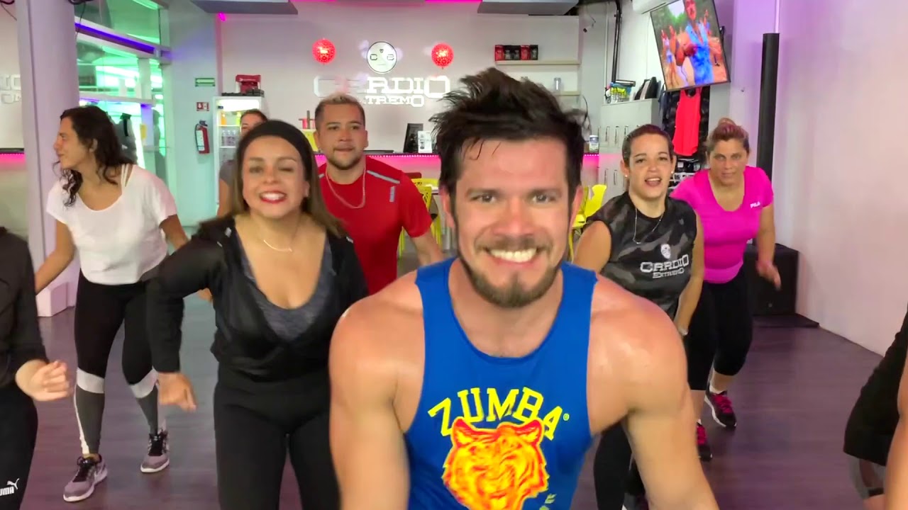 Vivo Pensando En Ti - Felipe Peláez ft Maluma / Cesar James Zumba Cardio Extremo Cancun