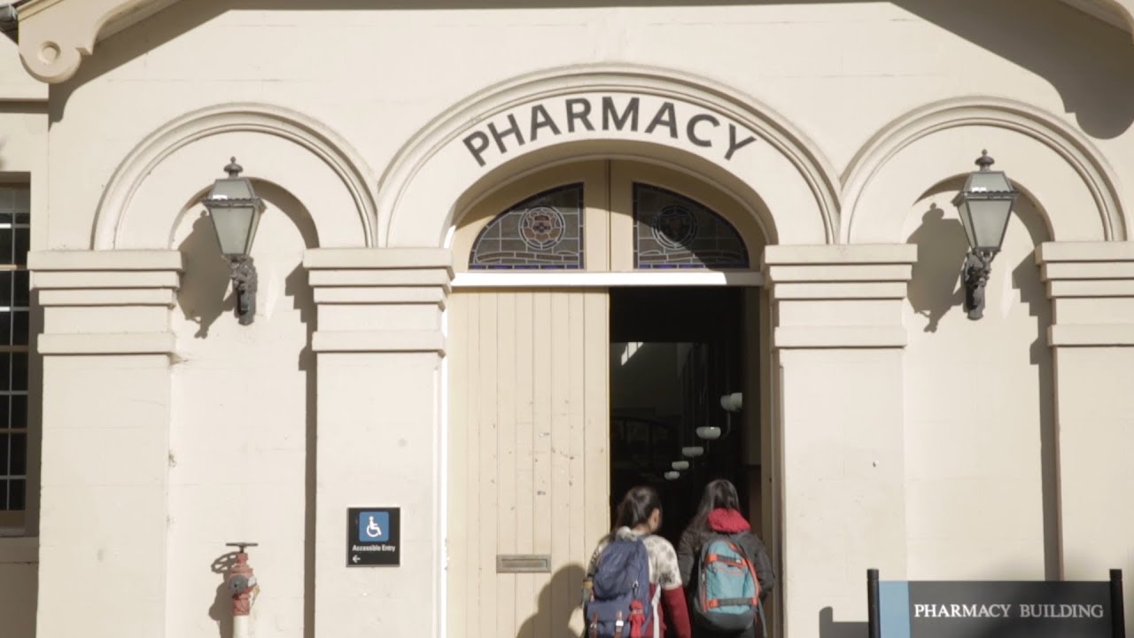 Discover a career in pharmacy