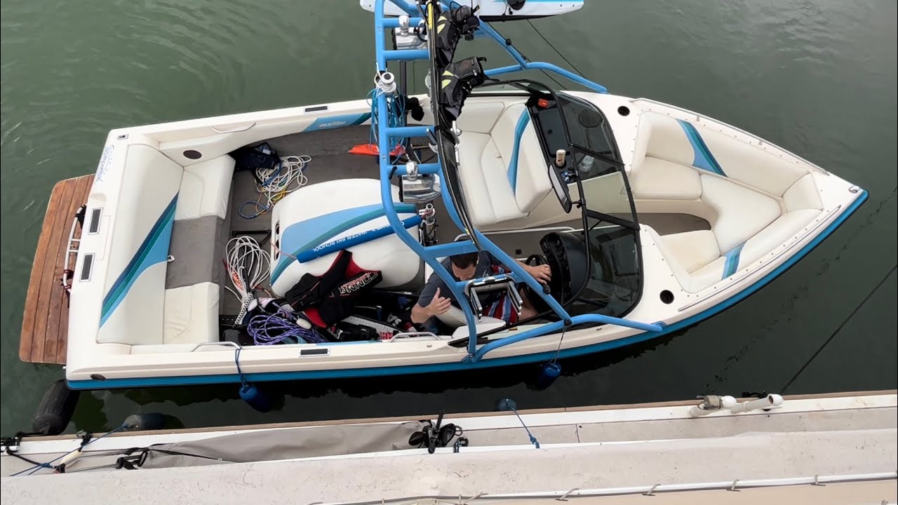 Docking an Inboard