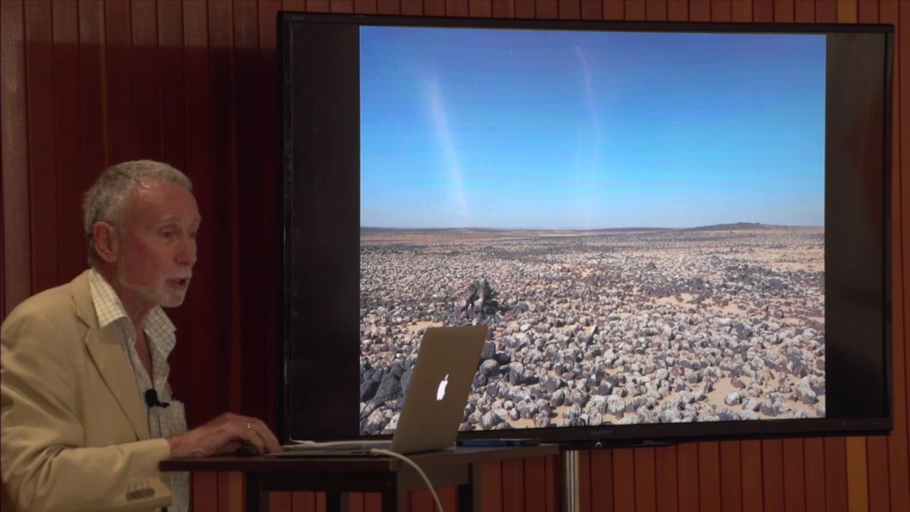 The 'Works of the Old Men' in Arabia: Discovering...and Space - David Kennedy