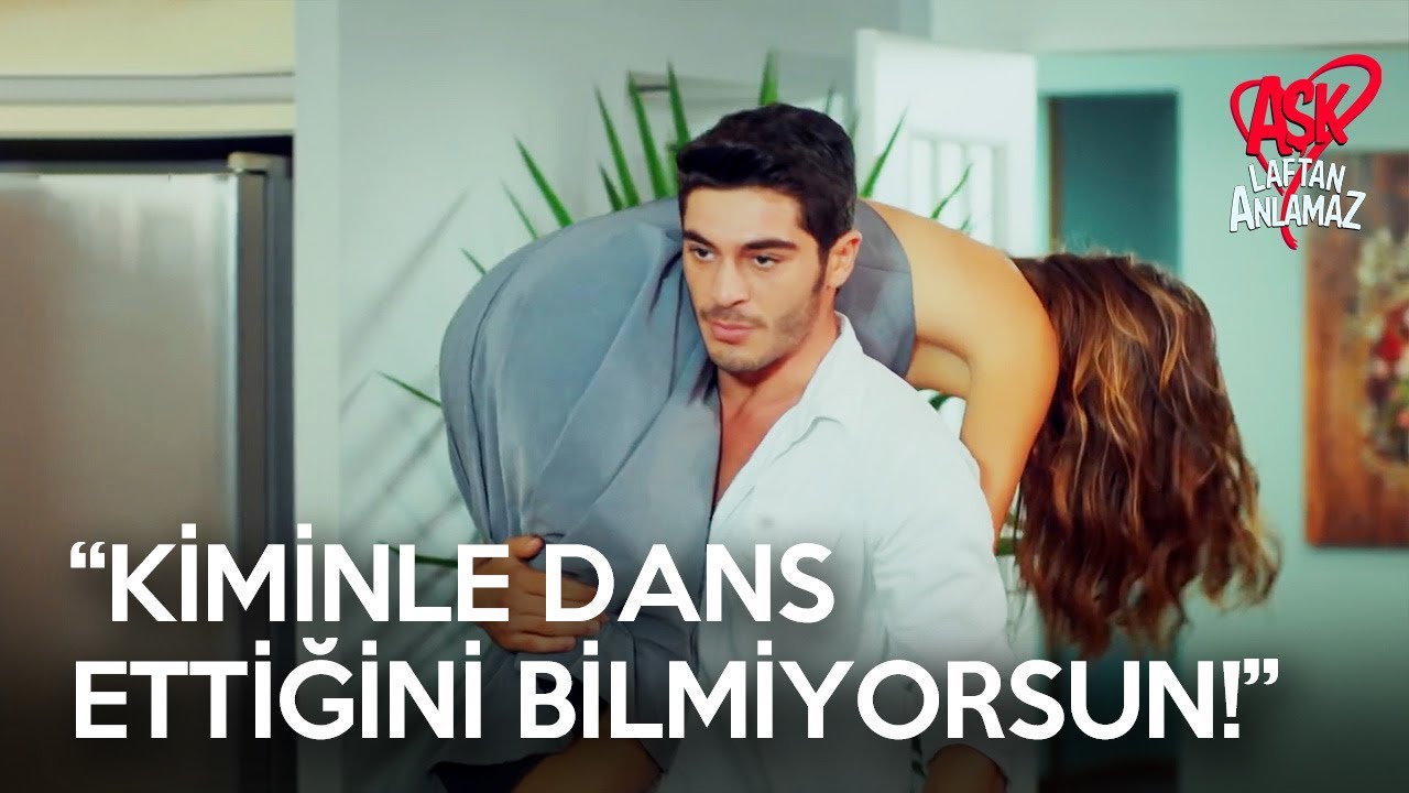 Murat, Hayat'ı gurbetçi bavulu gibi sırtladı! | Aşk Laftan Anlamaz