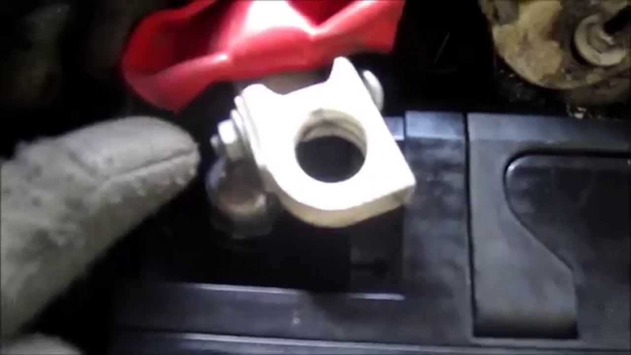 Car battery change, how to, 2010 GMC Terrain / Chevy Equinox