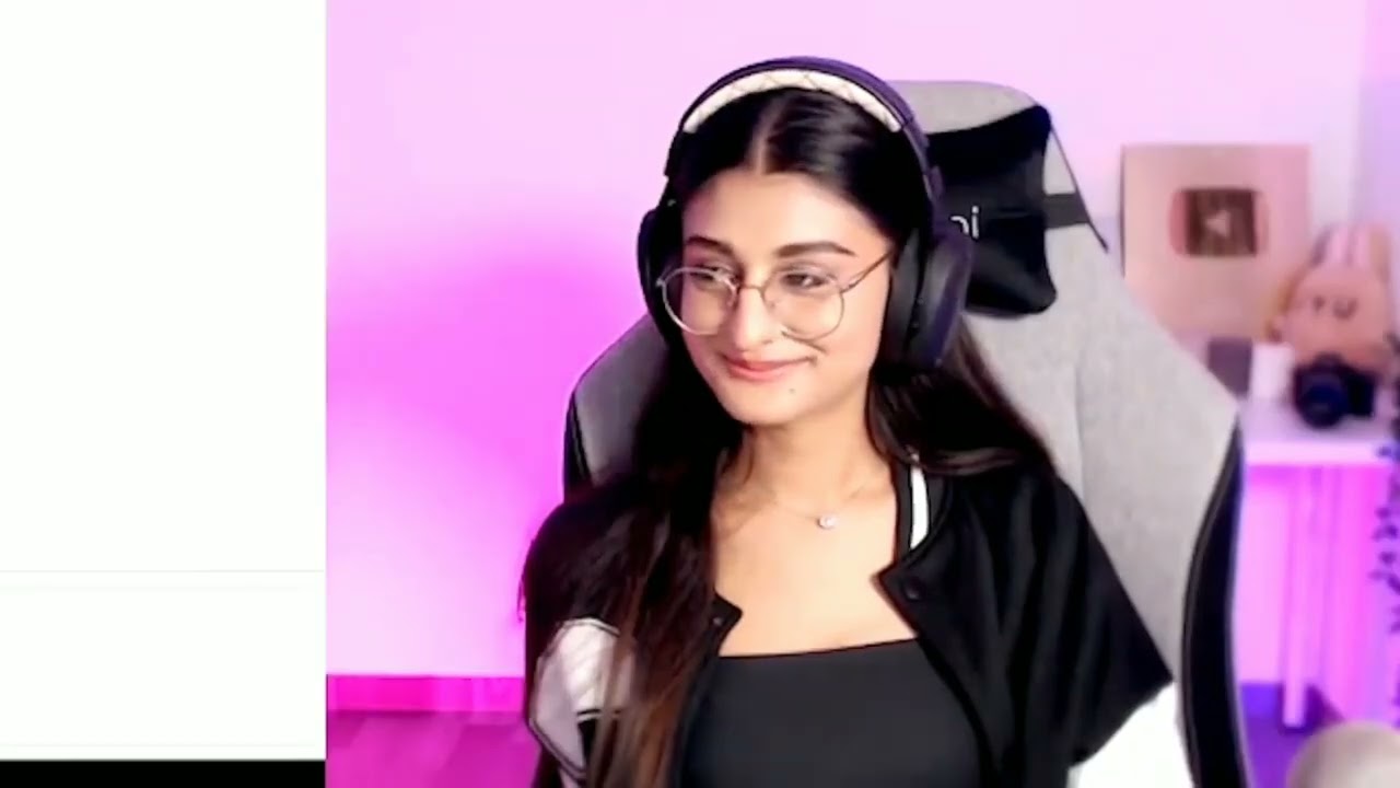 Payal Gaming Reaction On Adarsh Singh Video Omegle @AdarshSinghUC