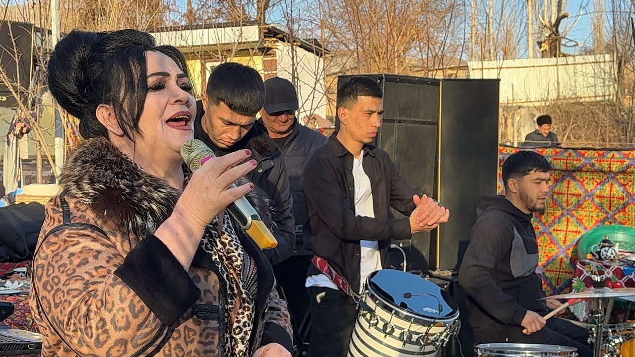 Zebiniso Ismoilova.  Oltin ovoz sohibi