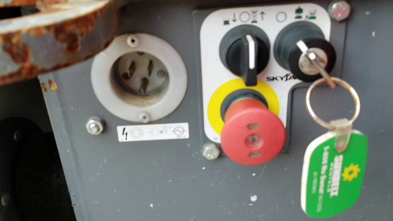 How To Operate A Scissors Lift