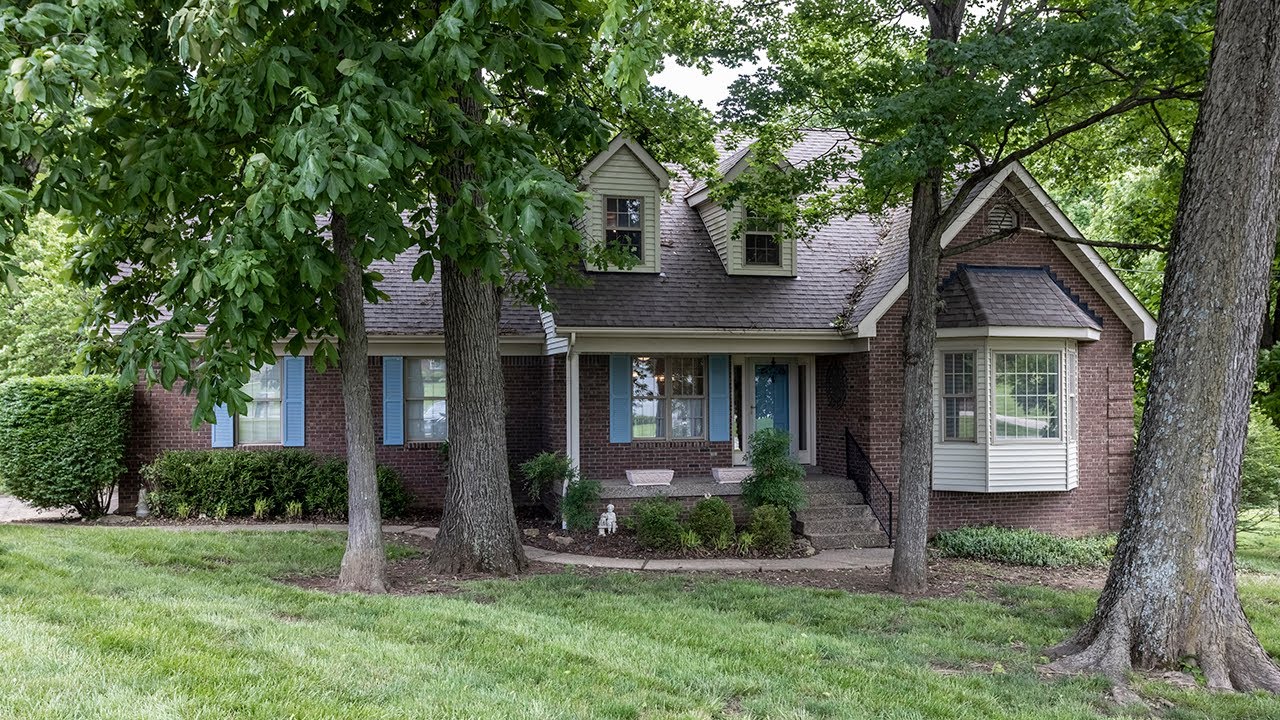3915 Scenic Trail Shepherdsville, KY 40165