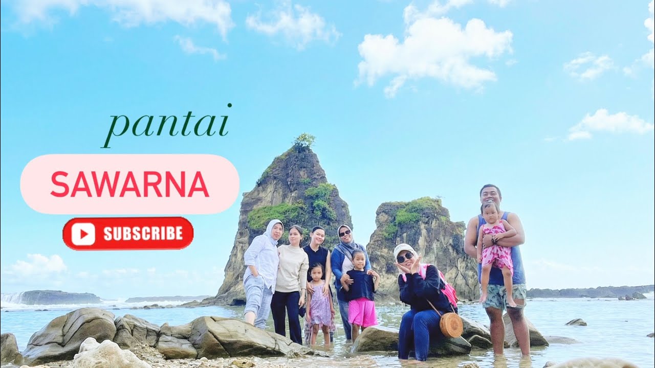 Keindahan Pantai Sawarna