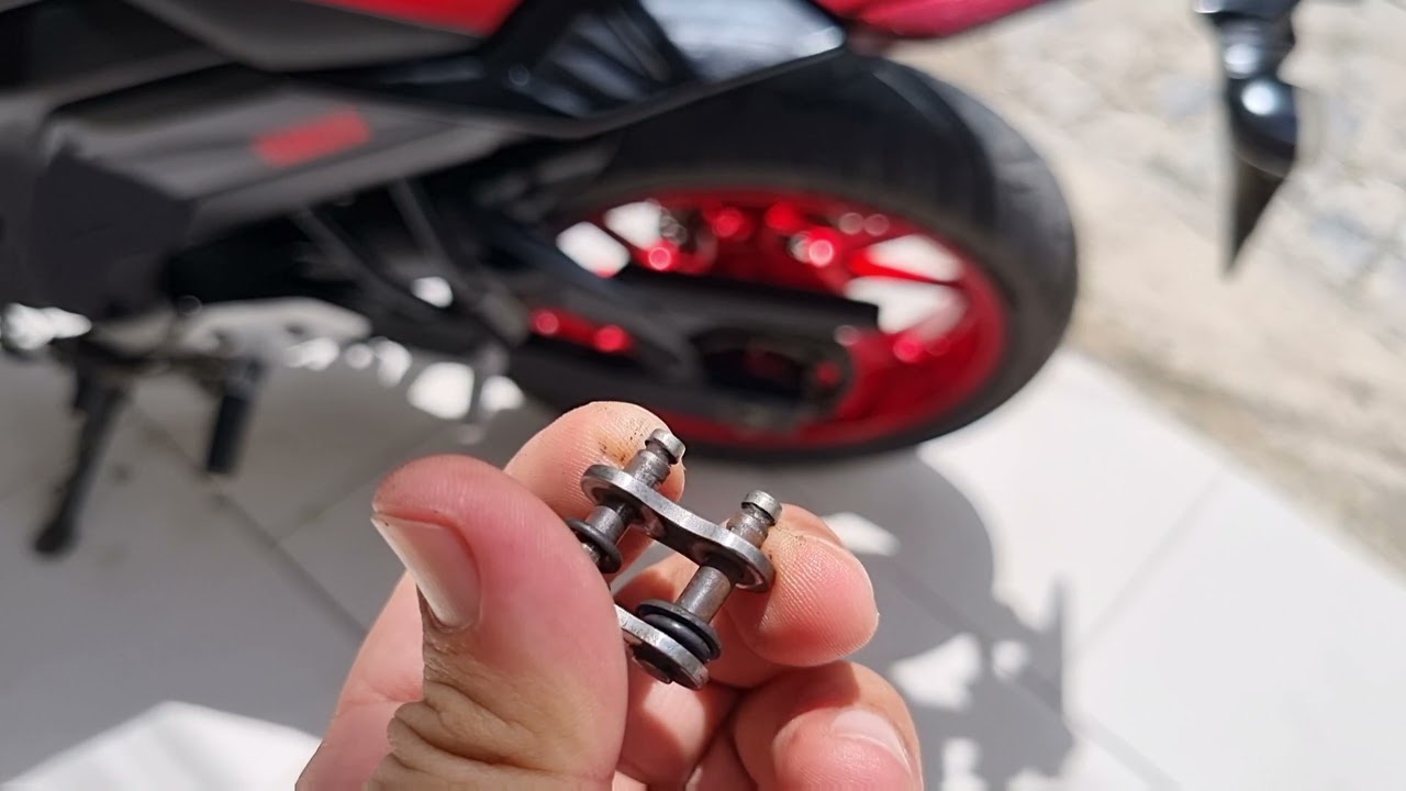 Fazer250 / FZ25 /Relação estralando corrente fazendo barulho (Tec Tec) Eliminado problema Resolvido
