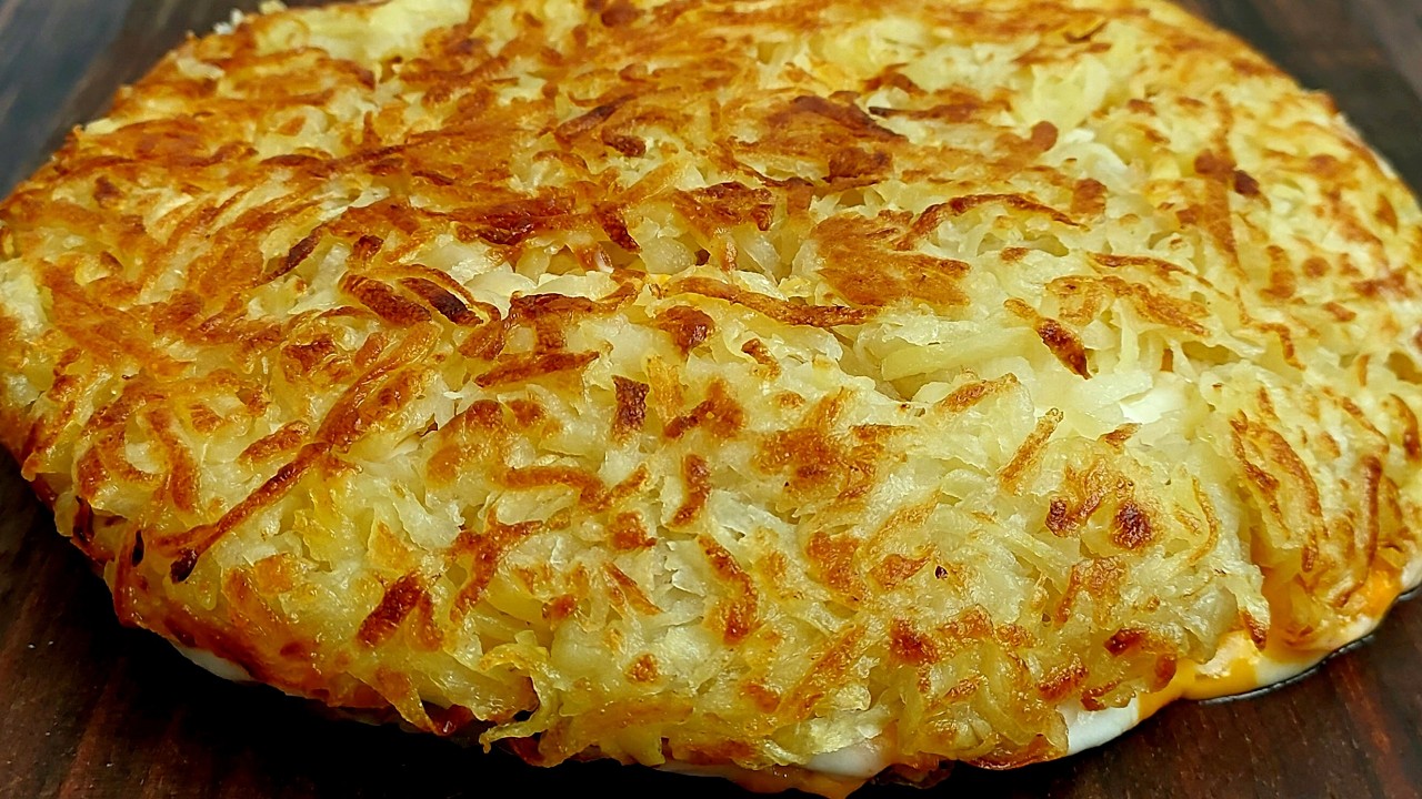 Potatoes and onions / easy recipe for breakfast  ,  lunch ,   dinner