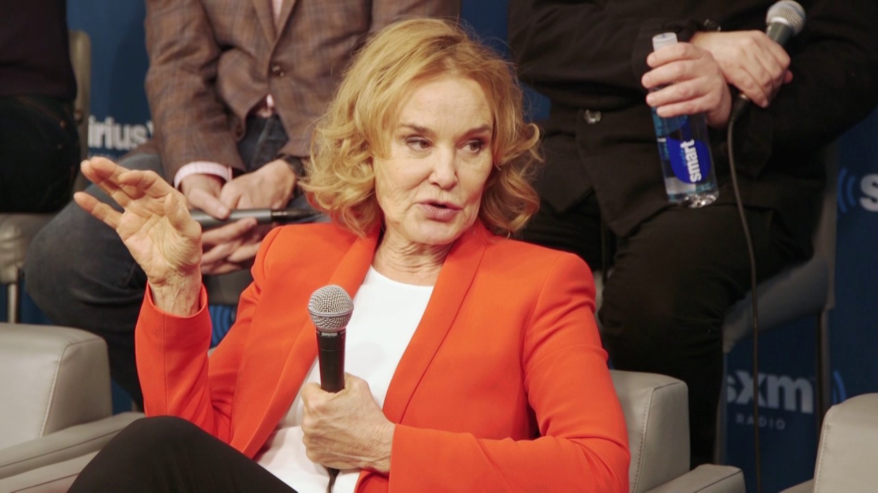 Jessica Lange's connection to her Feud character Joan Crawford // Entertainment Weekly Radio