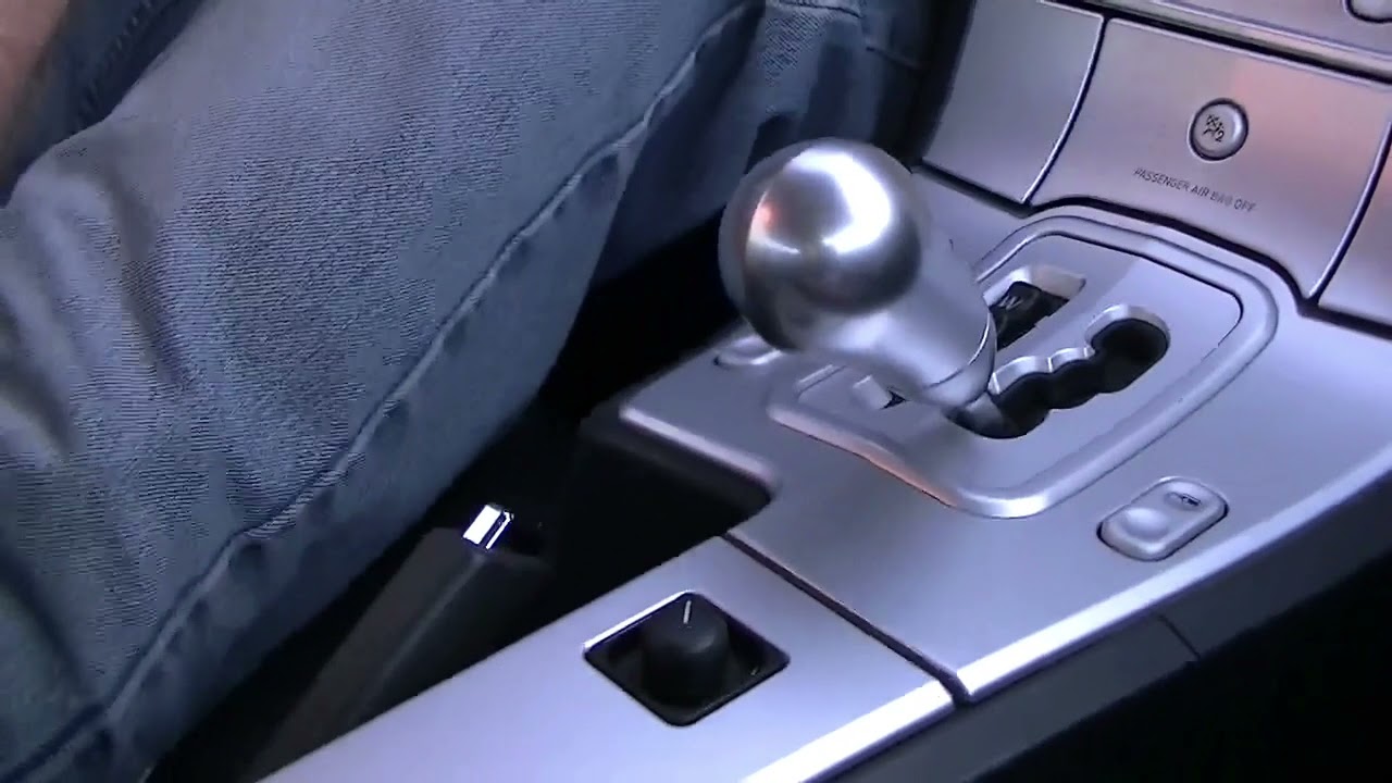 2005 Chrysler Crossfire Test Drive