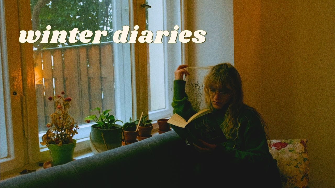 entering winter with a creative boost ❄️ writing, movies & expanding the family 🐱🐱 | Berlin vlog