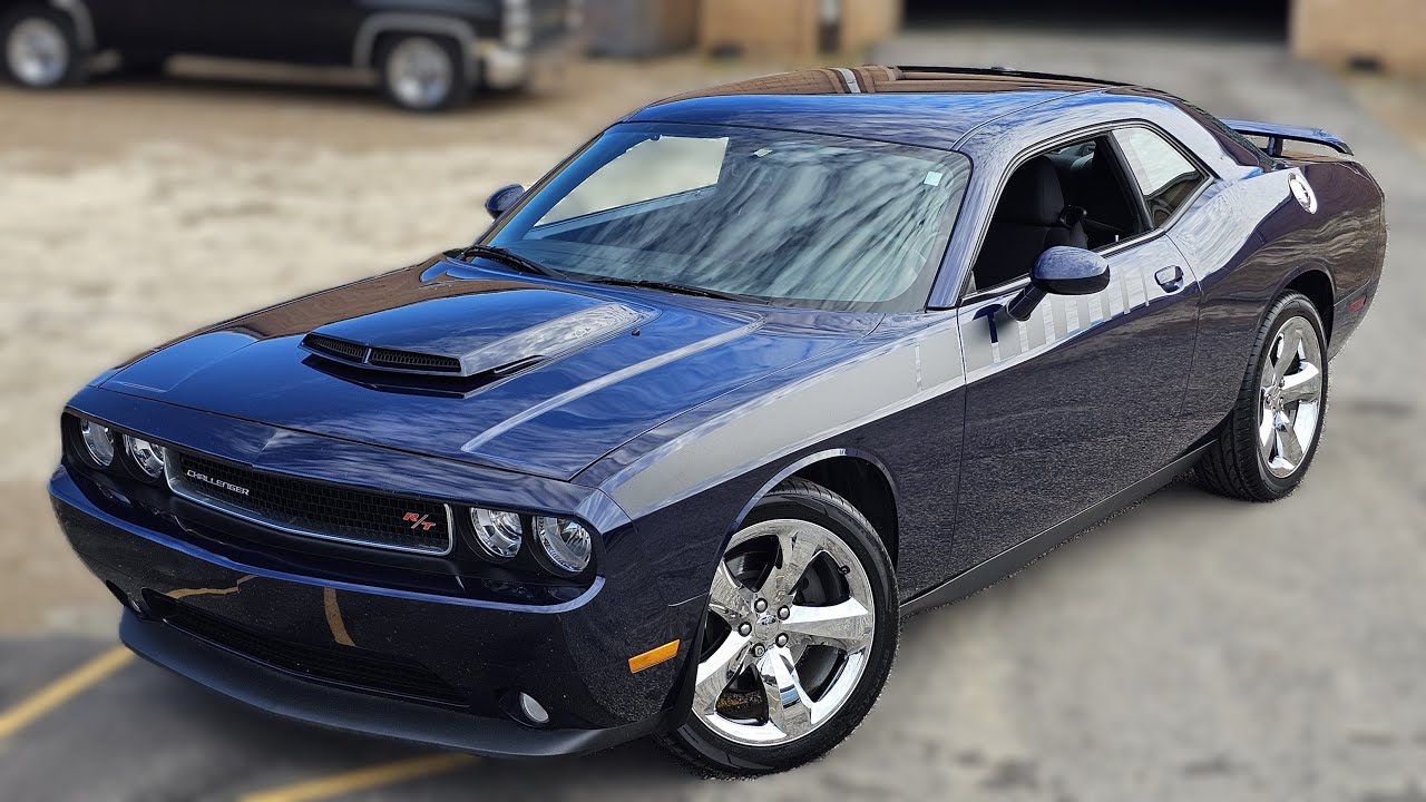 Все, что вам нужно знать об этом Dodge Challenger R/T 2013 года с механической коробкой передач н...