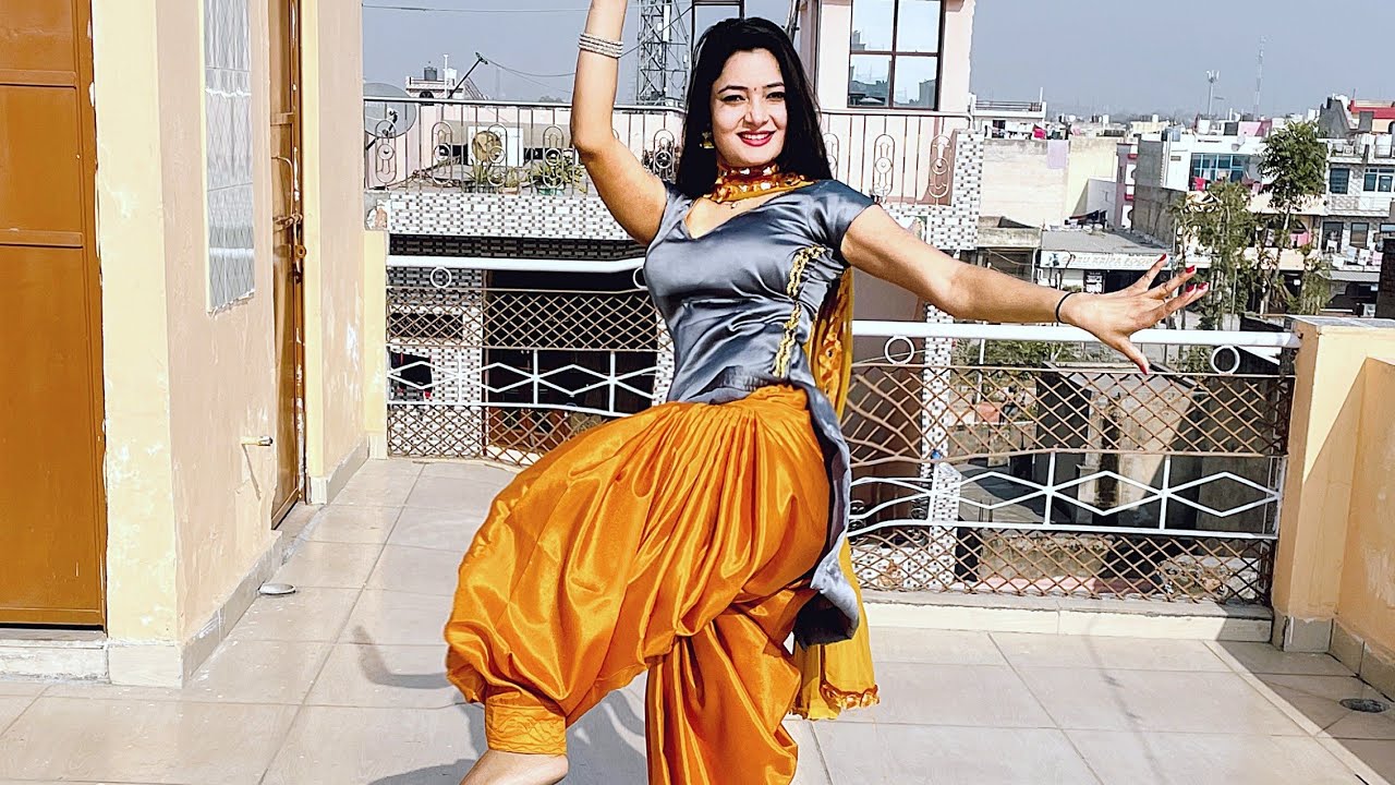 Bahu Kale Ki/Haryanvi Superhit song/Ajay Hooda/Dance Cover By Neelu Maurya