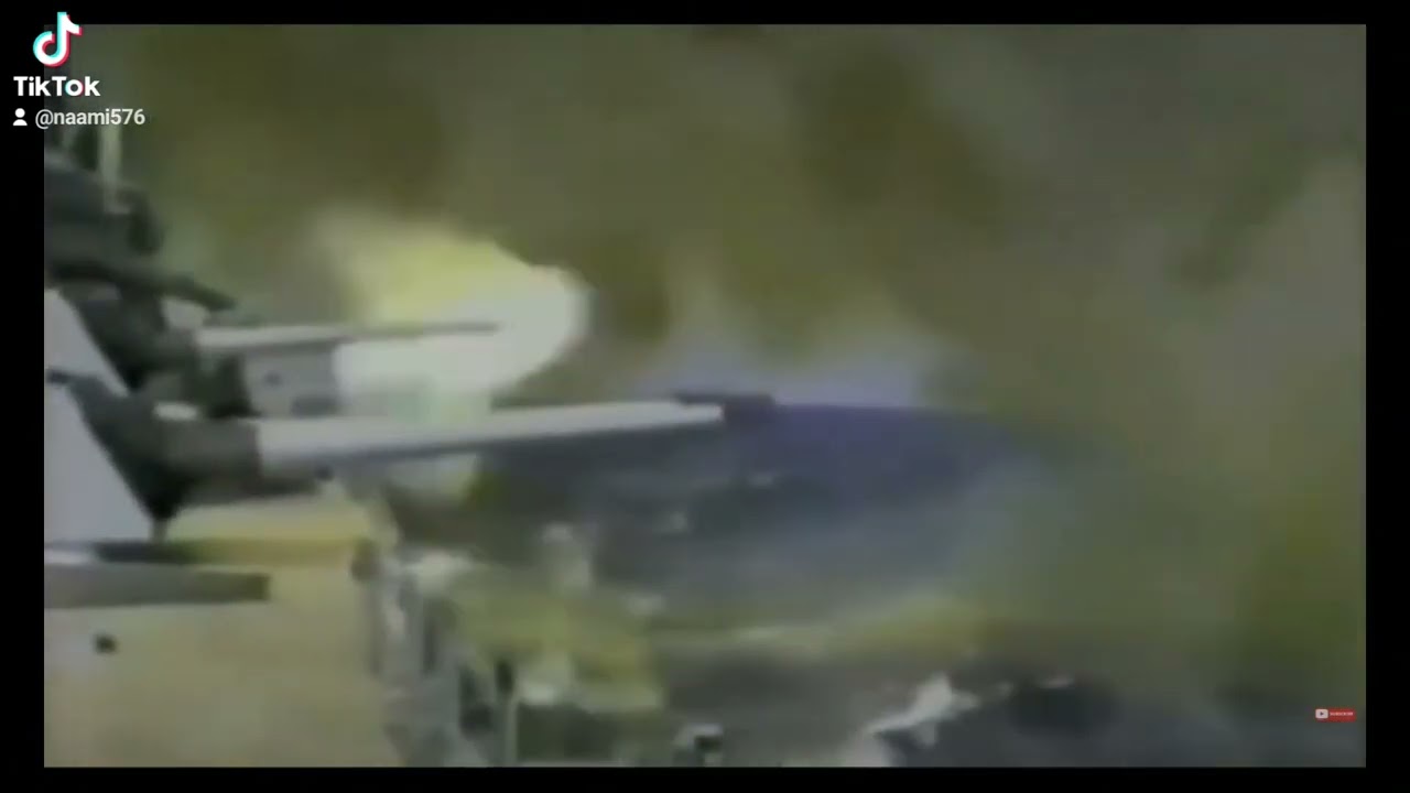 uss wisconsin firing full broadside