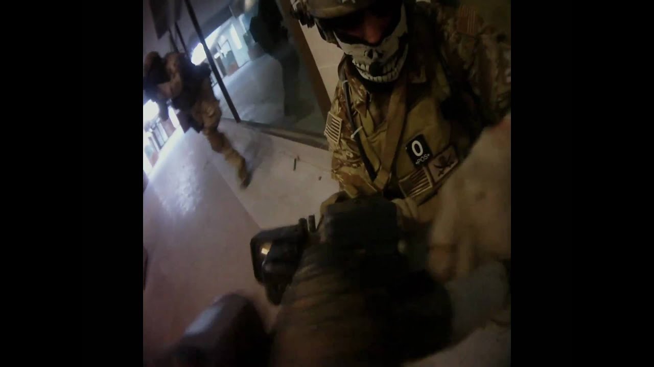 Airsoft CQB in a Mall