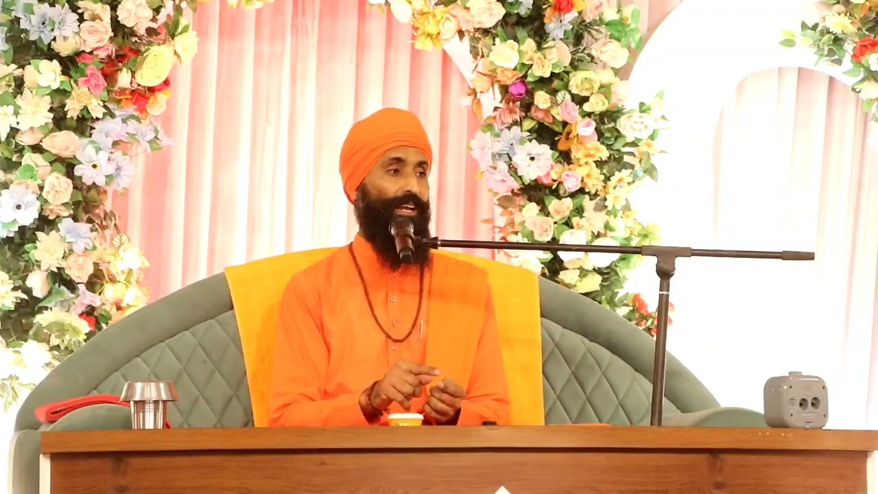 Bhagwan apne bhakto ka har trah se man rakhte hai.. katha (baba Harinam Dass ji)