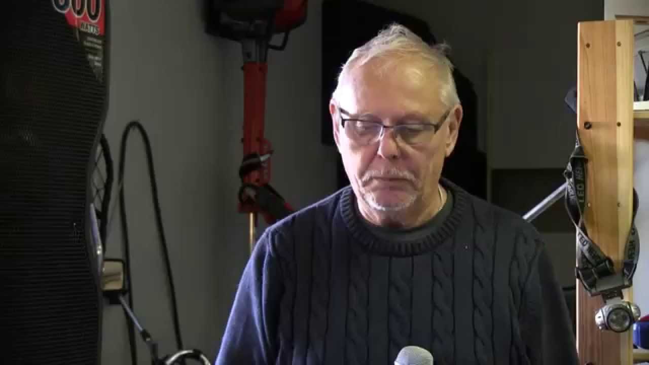 Olle Gustavsson sjunger 