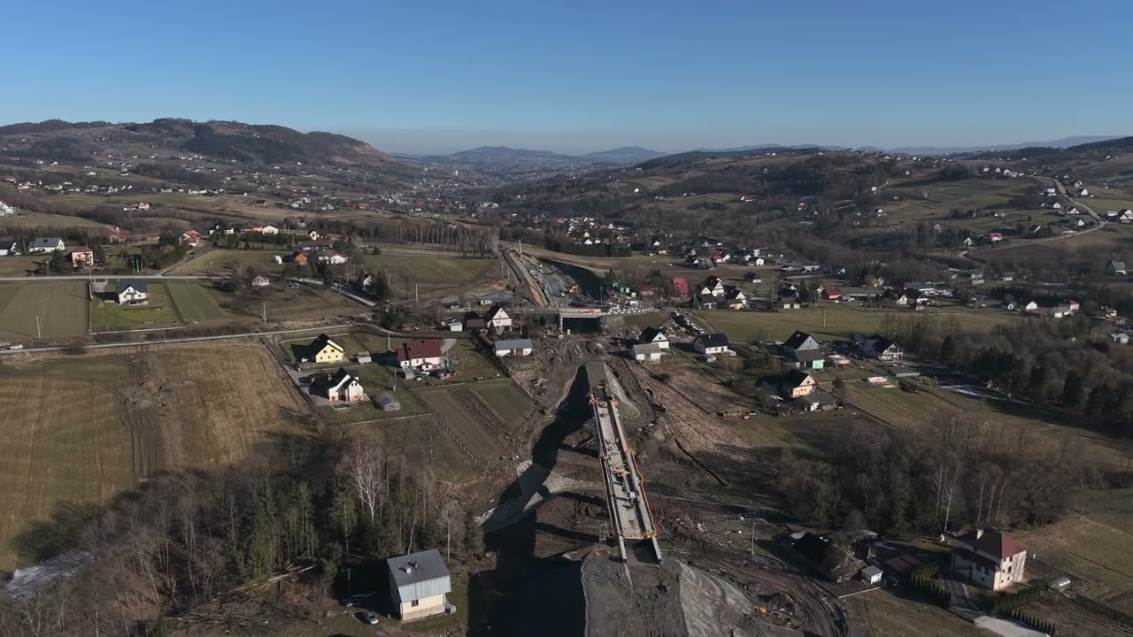 Budowa wiaduktu kolejowego Mecina 27.02.2026 #budimex #g&uuml;lermak #pkpplk #train #skyscraper #pkp #cpk