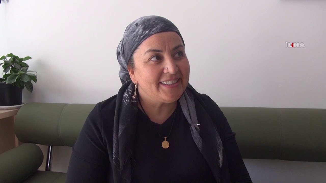 Çağlayancerit'te ceviz mesaisi başladı