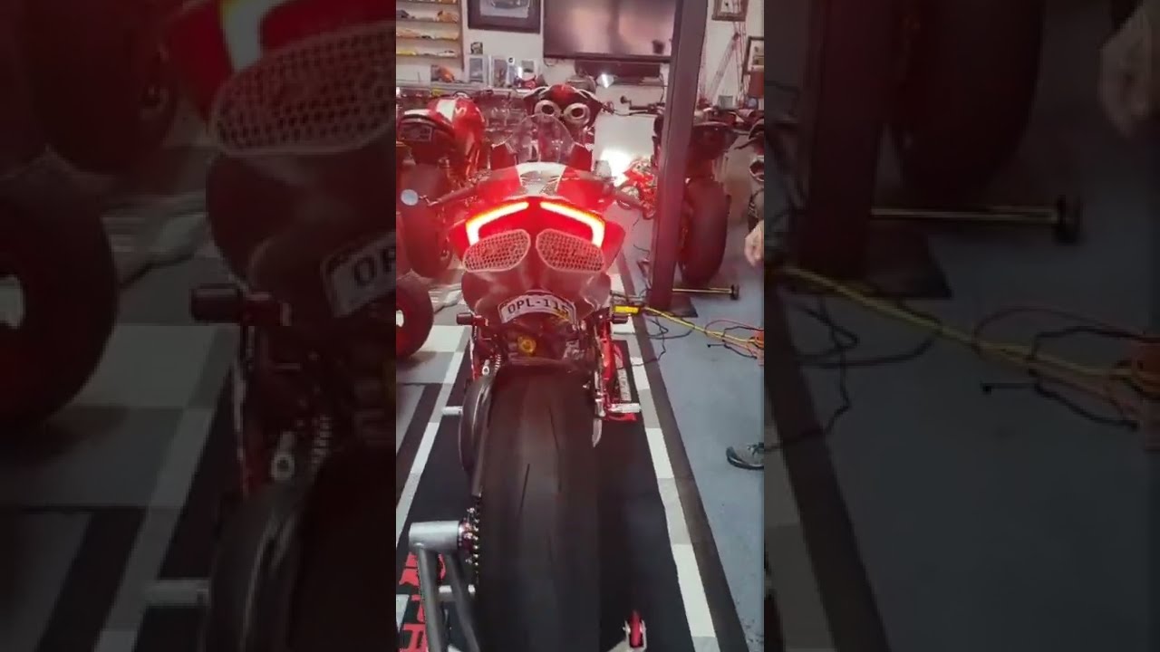 ZARD Exhaust for Panigale V4