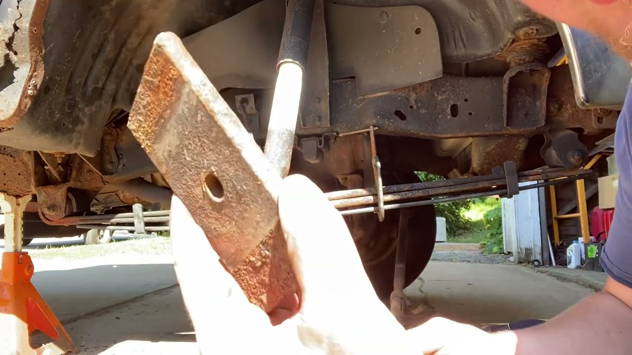 1980-1997 Ford F-250 and F-350 TIB add a leaf kit installation.