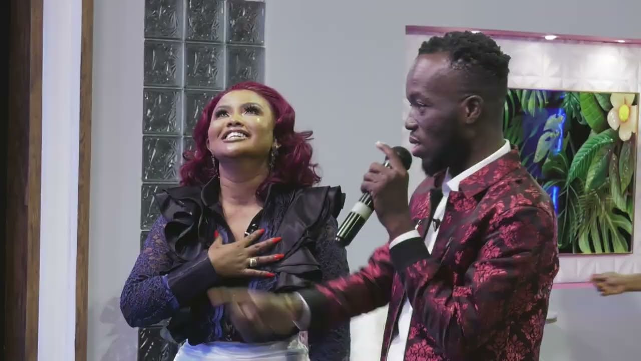 Akwaboah performs his hitsong 'Light House'