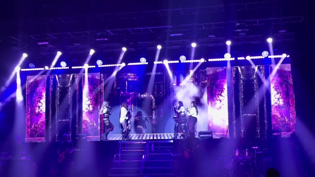 Bandana voy a buscar. Gran Rex 6/3/26 bandana 25 años