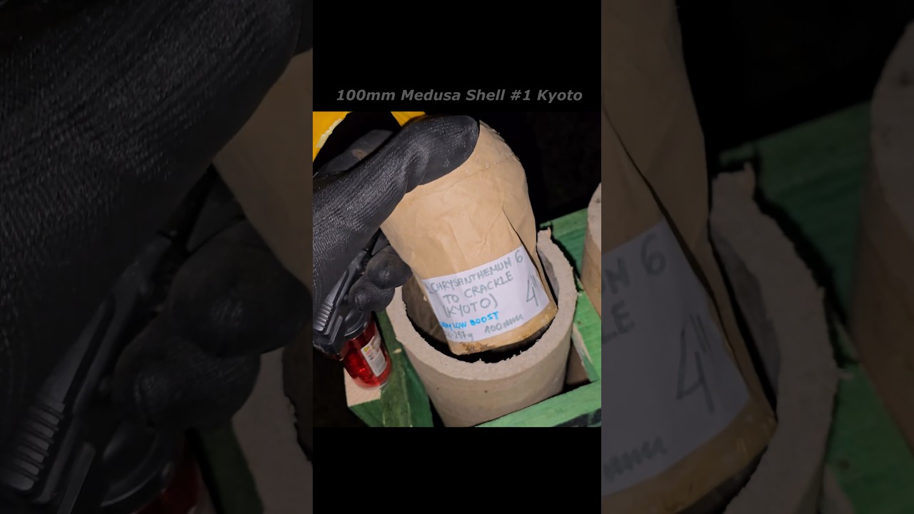 100mm Medusa Firework Shell - 4