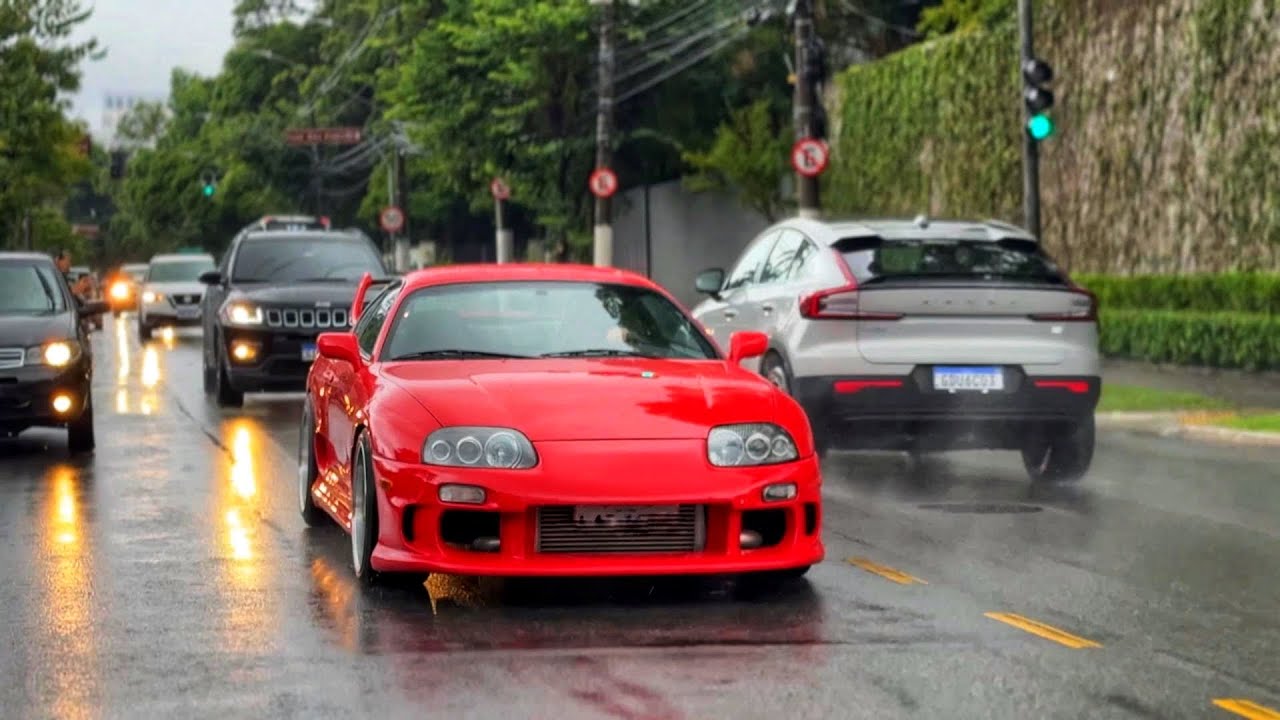 SUPRA SAINDO DE LADO NA CHUVA