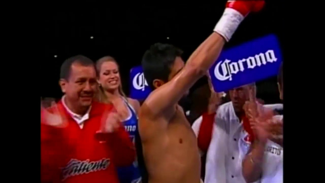 Erik Morales vs Willie Limond September 11, 2010