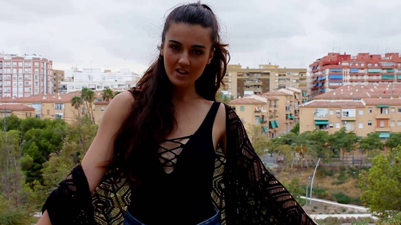Jesse & Joy - Corre - (Official Video Cover By Paula Muñoz Suarez)