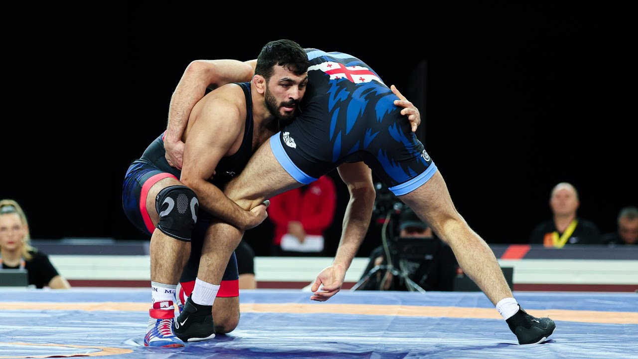 Hassan Yazdani looks massive in his 97kg international debut