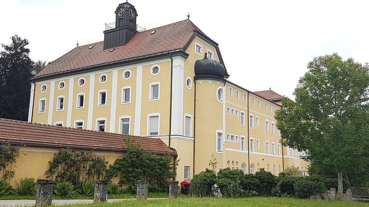 Entlassfeier der Erzbischöflichen Mädchenrealschule Sparz
