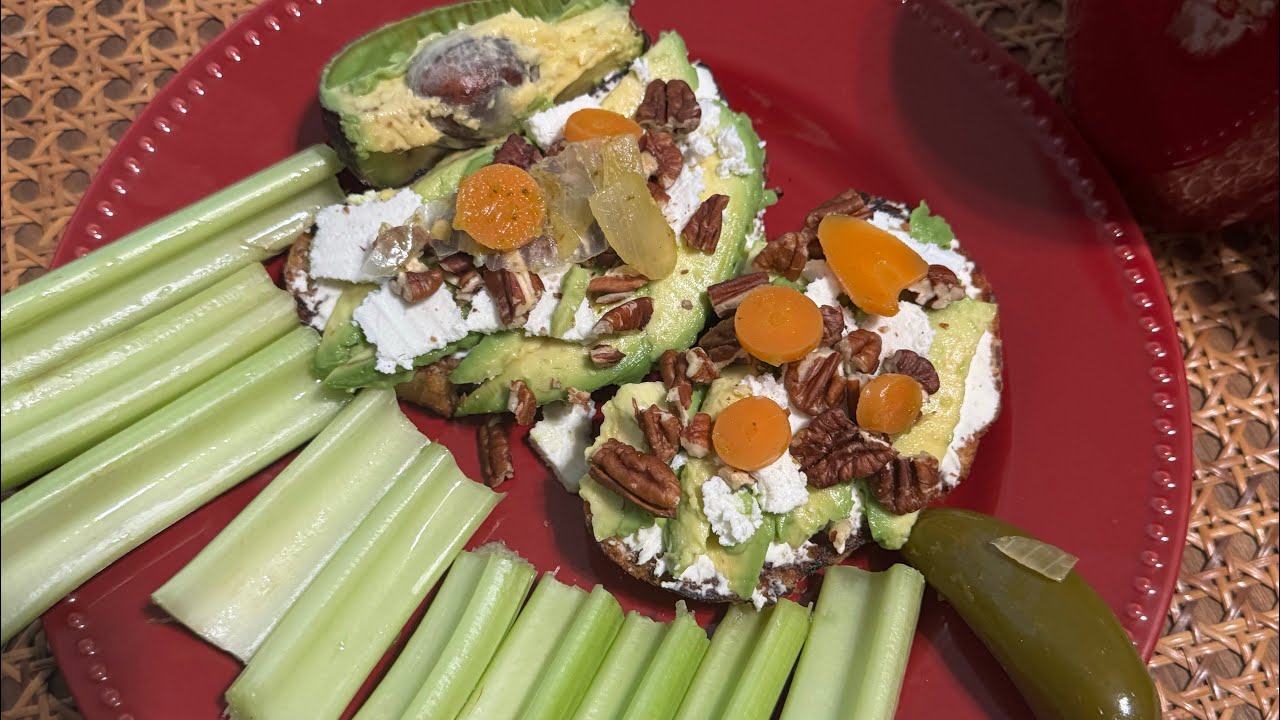 Cómo preparar un rico y saludable desayuno con pan paso a paso.#desayunosfaciles 
