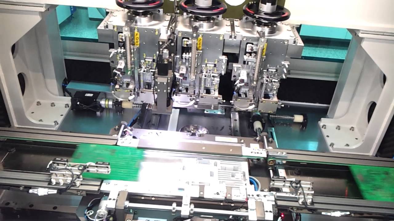 Auto terminal insertion machine