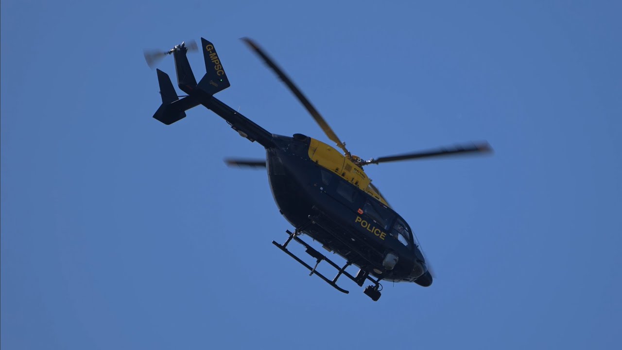 NPAS London Eurocopter EC145 briefly patrolling around the area