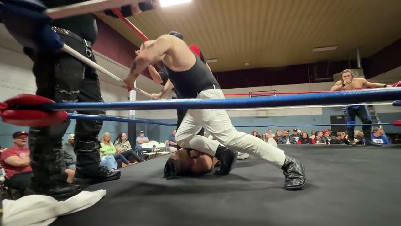 SCW Hangover Ace и Даллас Кэллоуэй против Трибунала