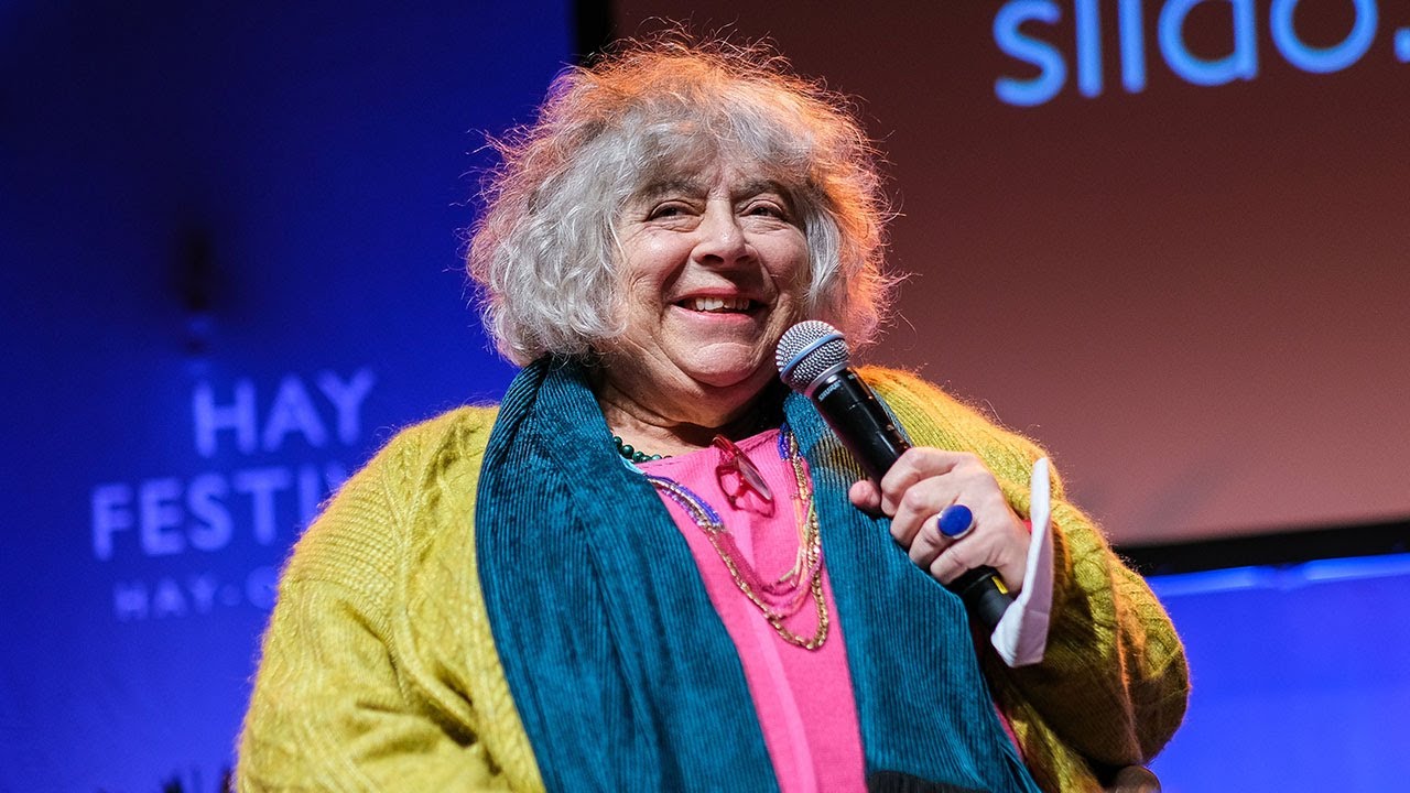 “I'd abandon Boris Johnson on a deserted island” | Miriam Margolyes Answers Audience Questions