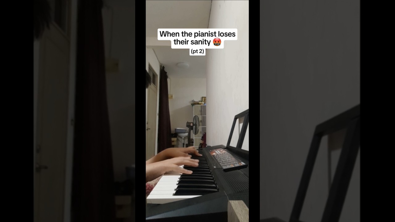 When the pianist loses their santiy 🤬