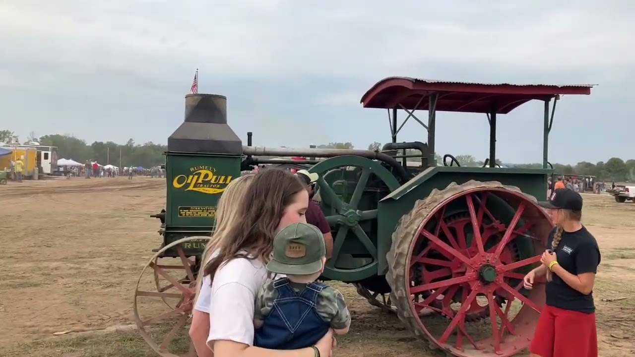 Advance rumley oil pull start up