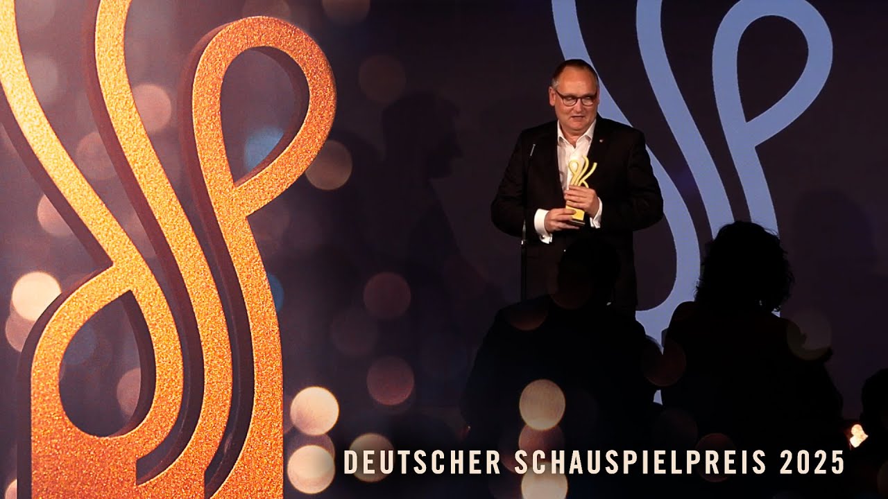 EHRENPREIS INSPIRATION für MATTHIAS VON FINTEL beim Deutschen Schauspielpreis 2025