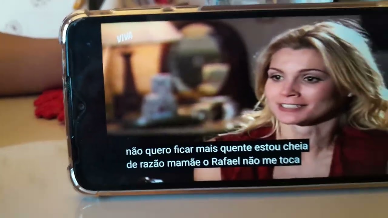 Cristina ataca Rafael com tesoura após levar bofetada! | Alma Gêmea | TV Globo 