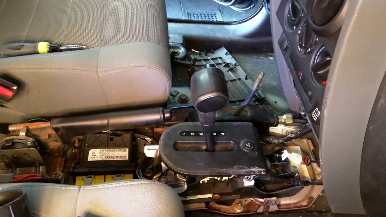 Fixing a stuck ignition key in a 2007 Jeep Wrangler