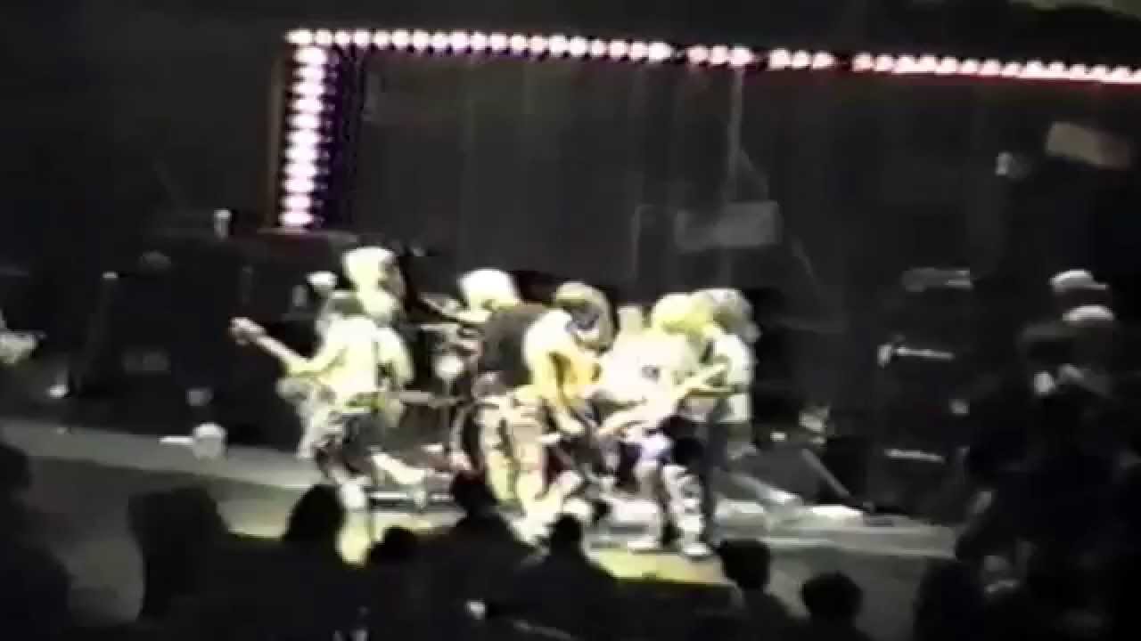 CRYPTIC SLAUGHTER   May 28th, 1988   Los Angeles, CA @ Balboa Theater